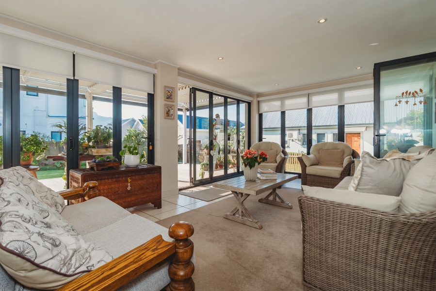 3 Bedroom Property for Sale in Kraaibosch Country Estate Western Cape